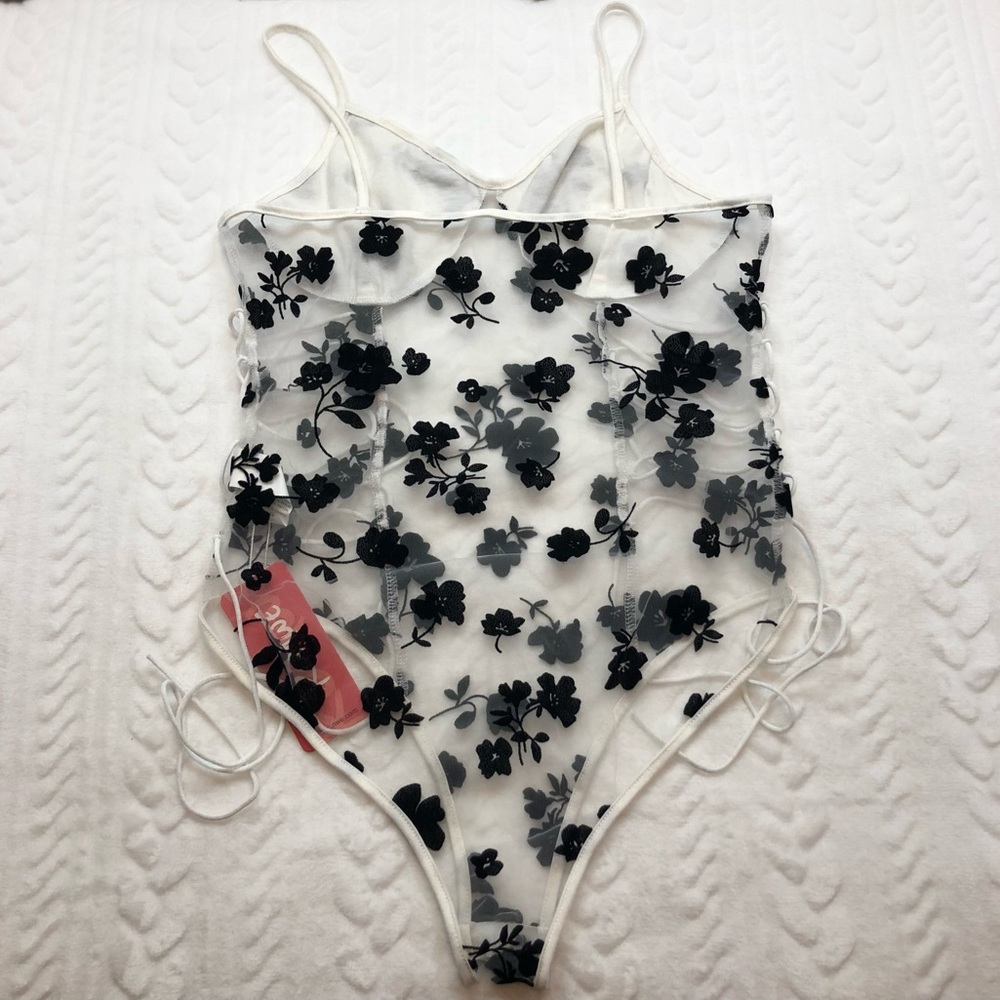 💗 *NEW* Romwe - Womans Mesh Bodysuit‎ - Picture 6 of 9
